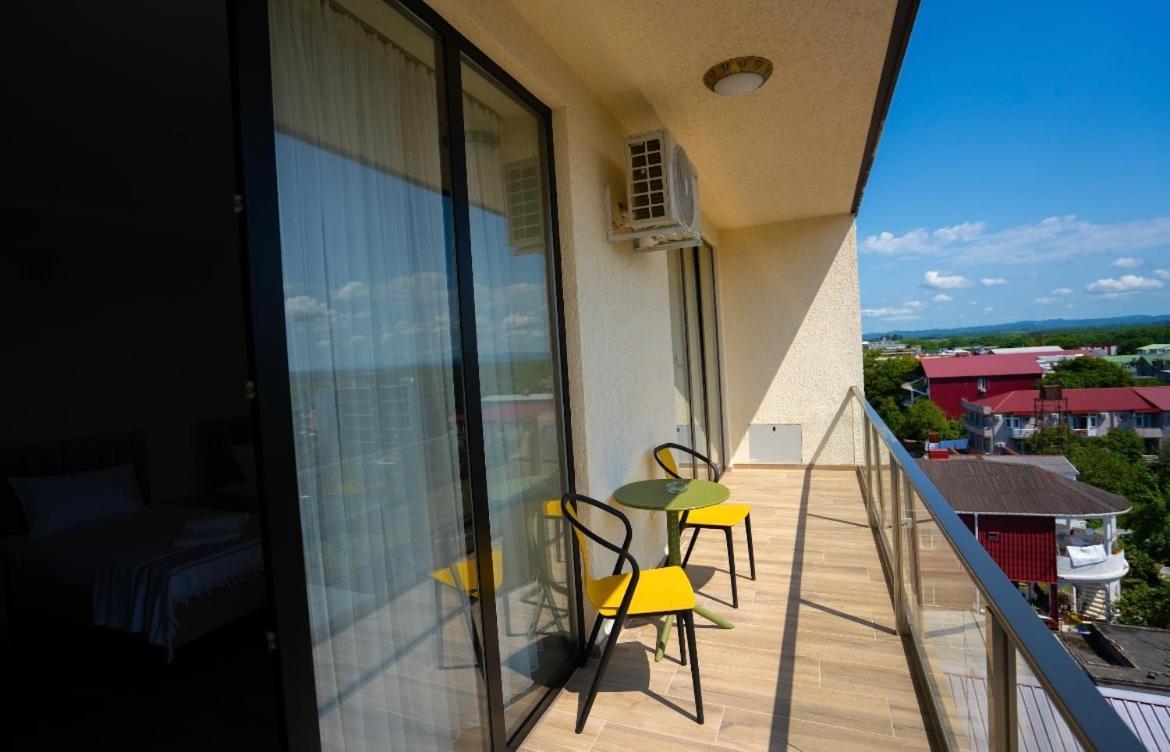 Hotel Leonardo Kobuleti Εξωτερικό φωτογραφία